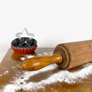 Ancien grand rouleau à pâtisserie des années 60